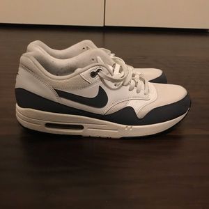 Men’s Nike Air Max 1
